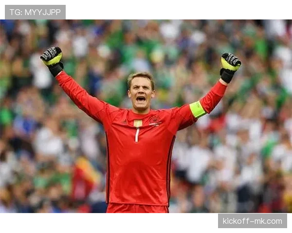 诺伊尔门线技术分析：革新门将训练方法，显著提升球队防守稳定性